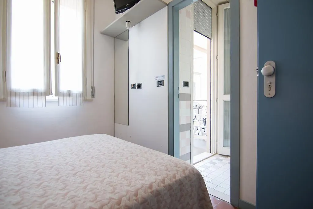 B&B Hotel Souvenir Cesenatico 3*,  Italia