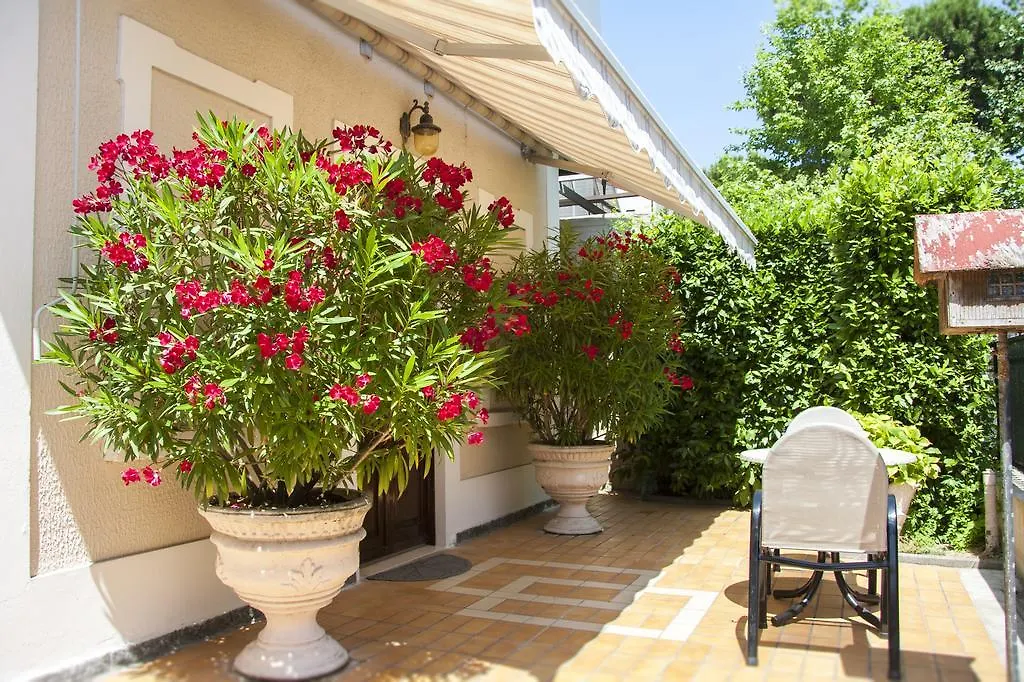 ***  B&B Hotel Souvenir Cesenatico Olaszország