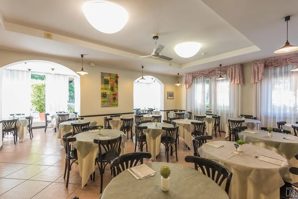 B&B Hotel Souvenir Cesenatico 3*,  Olaszország